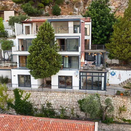 Boutique With Sea View In Crush House * Turunc