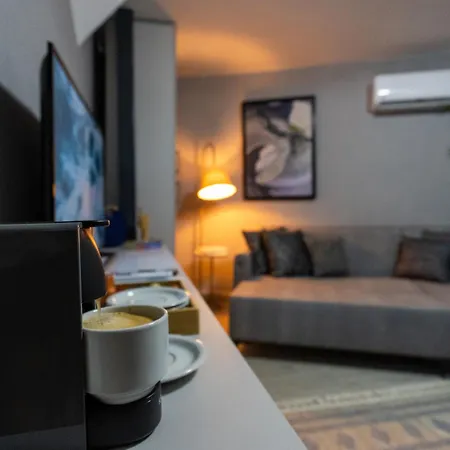 Boutique With Sea View In Crush House Turunç