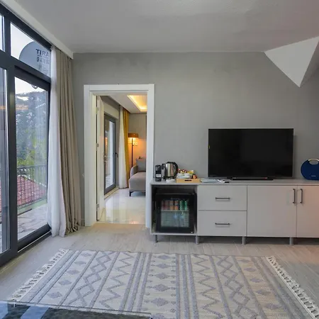 Boutique With Sea View In Crush House Apartamento