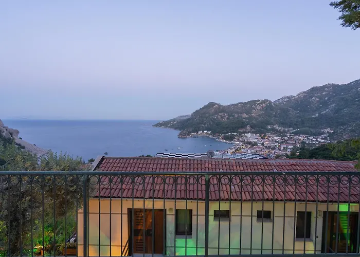 Boutique With Sea View In Crush House * Turunç